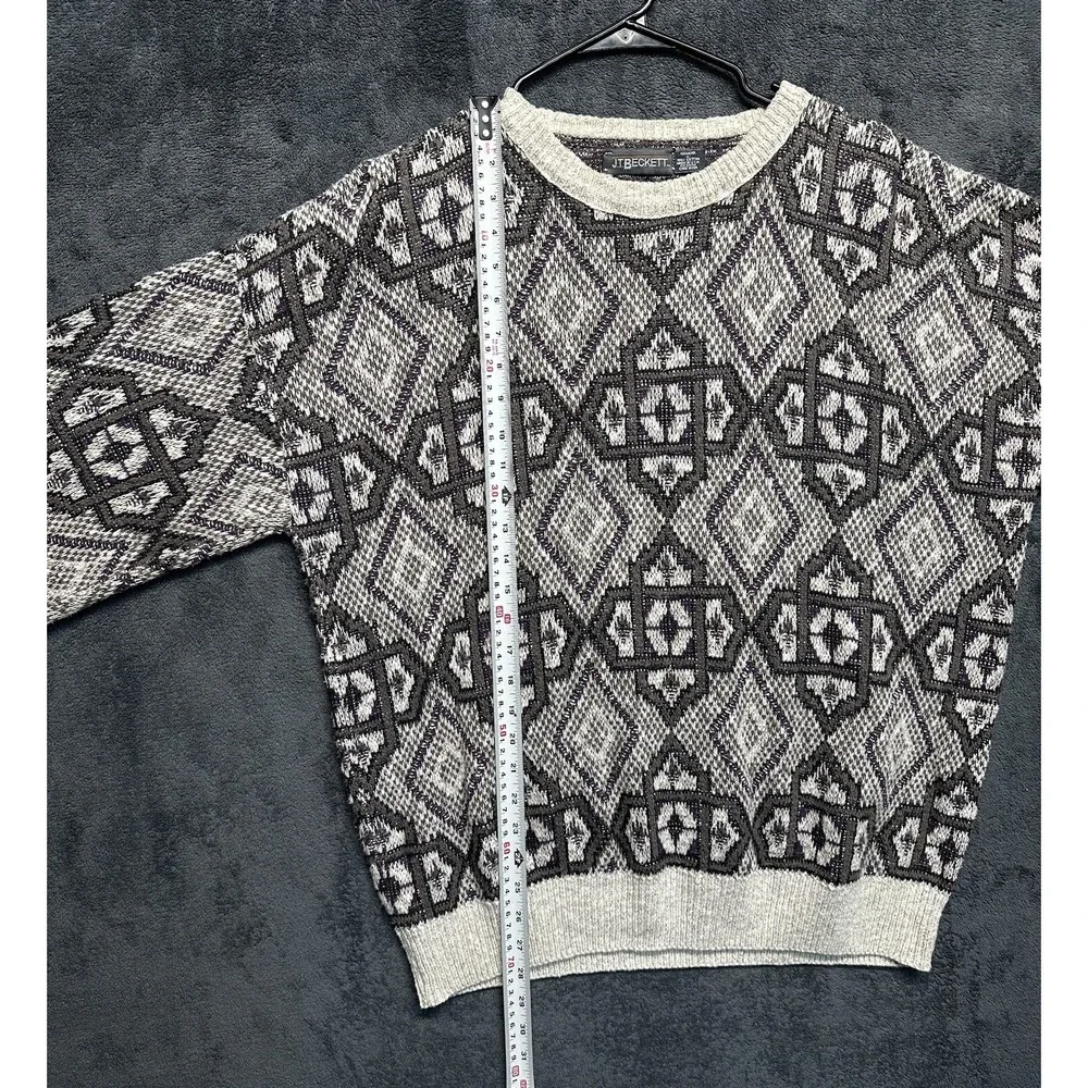 Vintage Sweater Men's XL White 3D Woven Geometric Cosby Chunky Knit JT Beckett